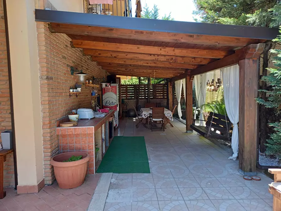 Immagine 6 di Casa bifamiliare in vendita  in Sant'Eustachio Pennini a Avellino