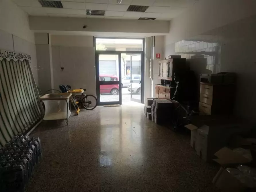Immagine 3 di Locale commerciale in vendita  in Andrea Tortora a Pagani