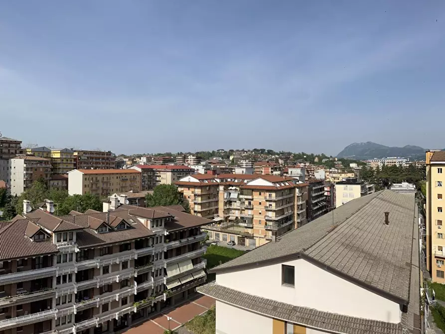 Immagine 8 di Appartamento in vendita  in Olindo Preziosi a Avellino