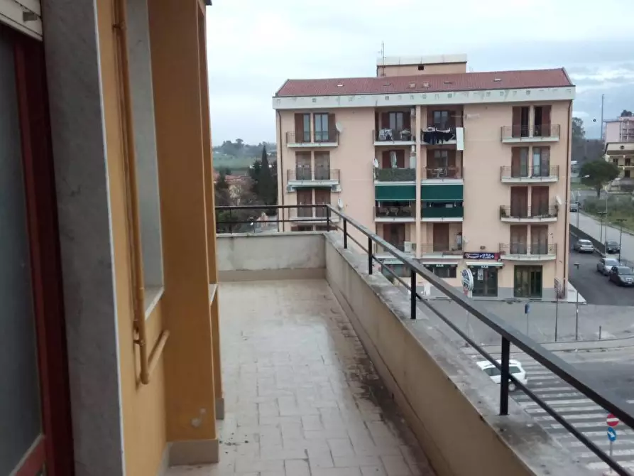 Immagine 5 di Appartamento in vendita  in viale eburum a Eboli