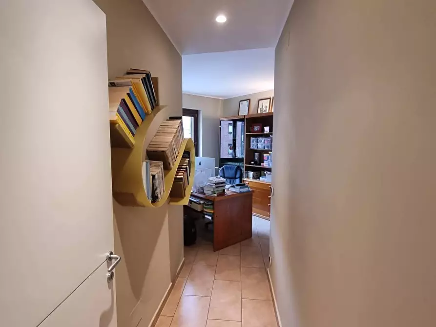 Immagine 17 di Appartamento in vendita  in VIA MODESTINO GUASCHINO a Avellino