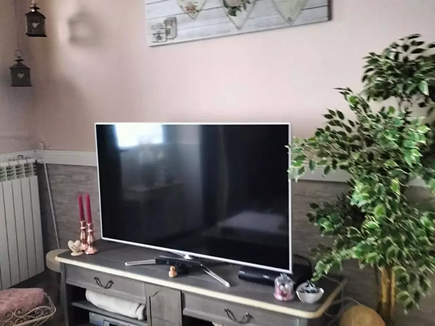 Immagine 11 di Casa indipendente in vendita  in via roma a Capriglia Irpina