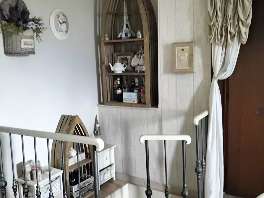 Immagine 12 di Casa indipendente in vendita  in via roma a Capriglia Irpina