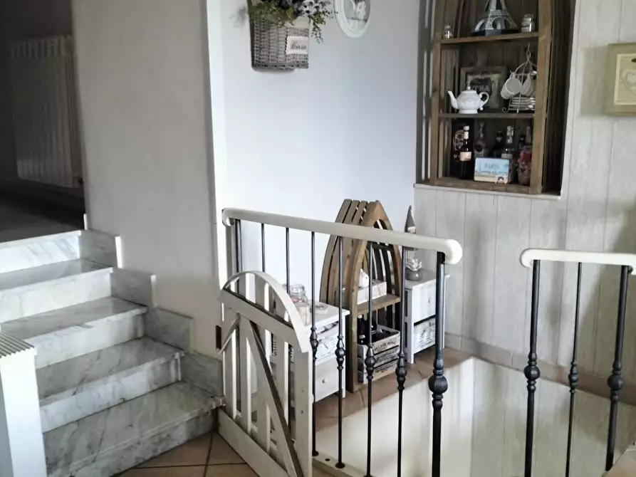 Immagine 16 di Casa indipendente in vendita  in via roma a Capriglia Irpina