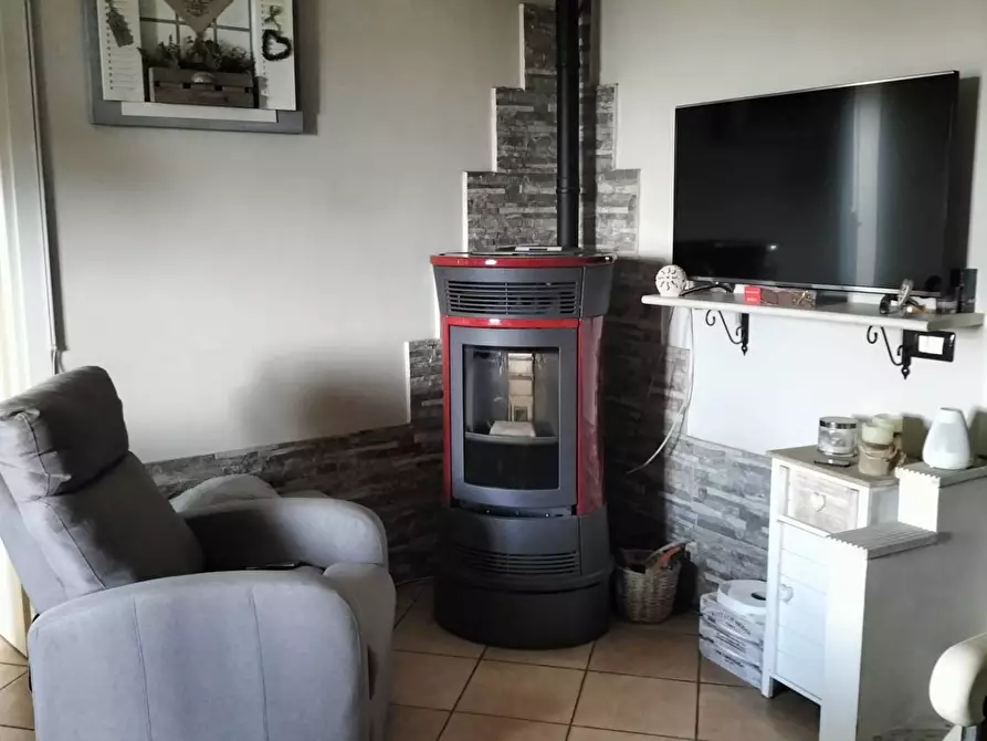 Immagine 20 di Casa indipendente in vendita  in via roma a Capriglia Irpina