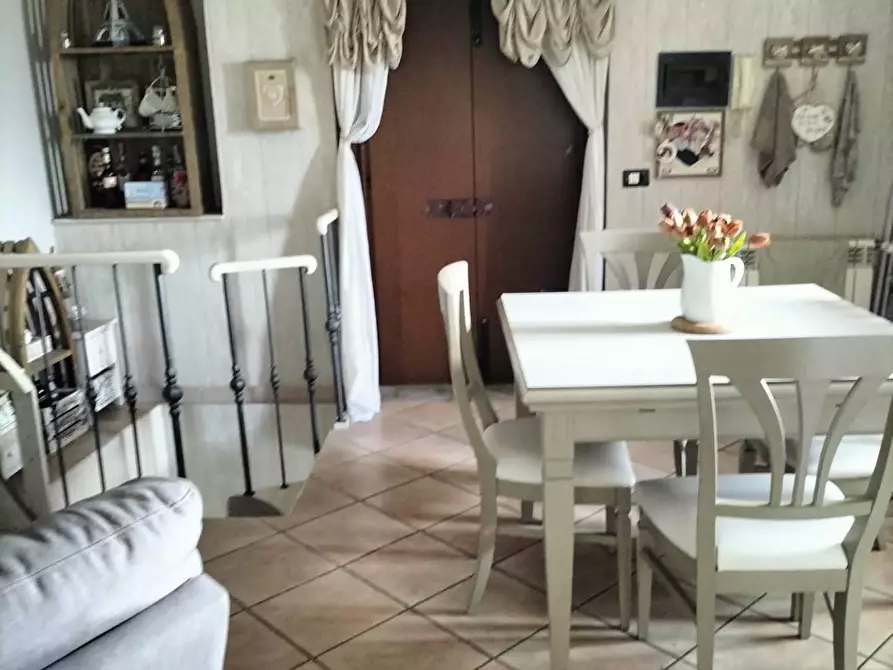 Immagine 22 di Casa indipendente in vendita  in via roma a Capriglia Irpina