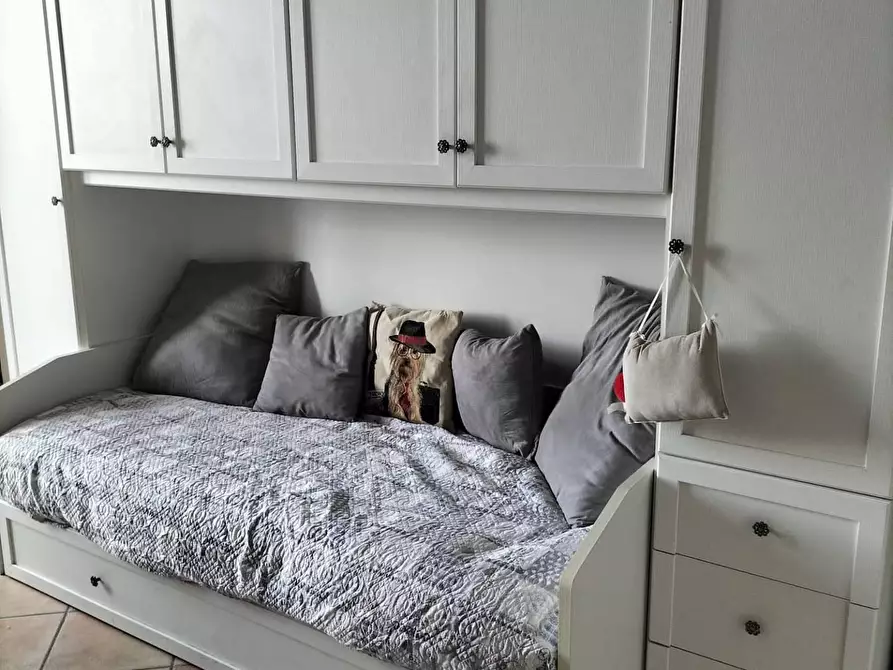 Immagine 28 di Casa indipendente in vendita  in via roma a Capriglia Irpina