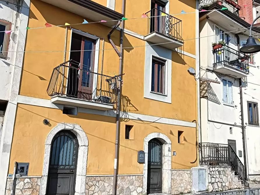 Immagine 29 di Casa indipendente in vendita  in via roma a Capriglia Irpina