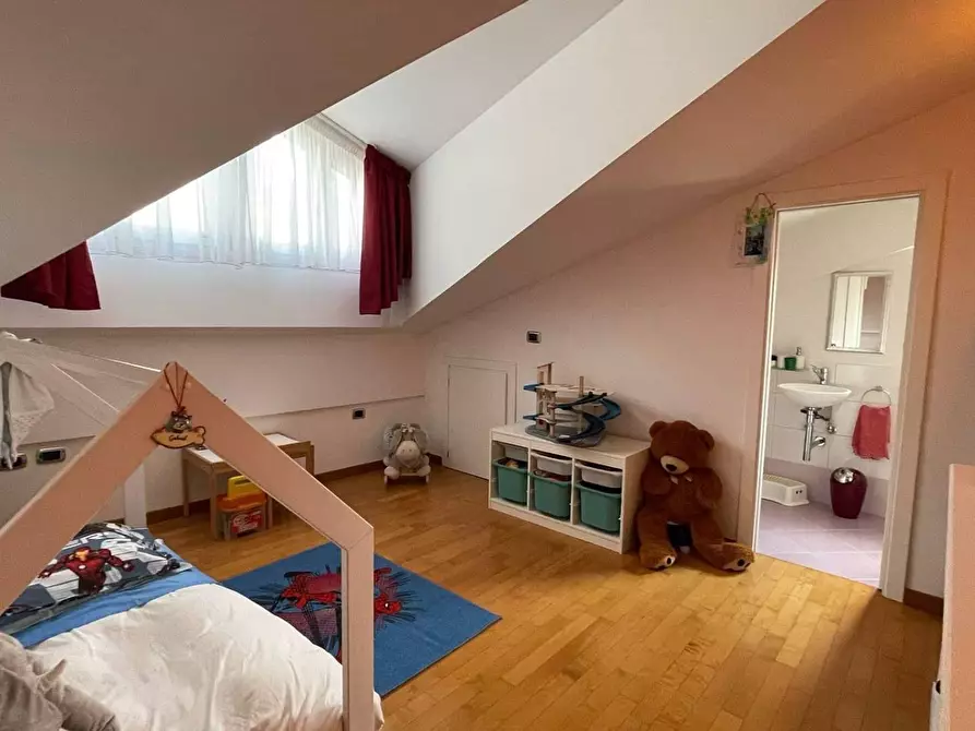 Immagine 24 di Multiproprietà in vendita  in piazza Umberto I a Monteforte Irpino