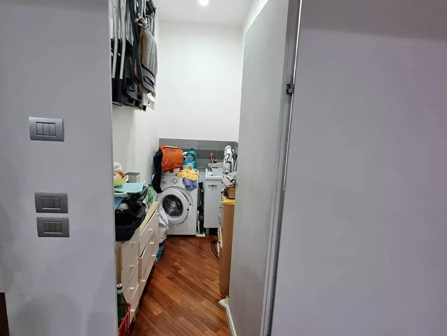 Immagine 16 di Appartamento in vendita  in via di vittorio a Avellino