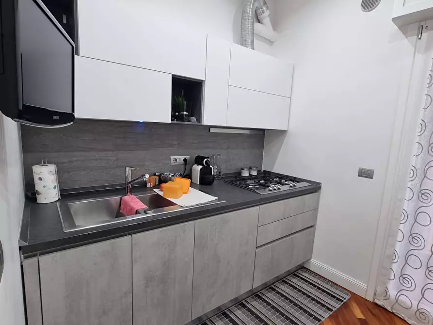 Immagine 11 di Appartamento in vendita  in via di vittorio a Avellino