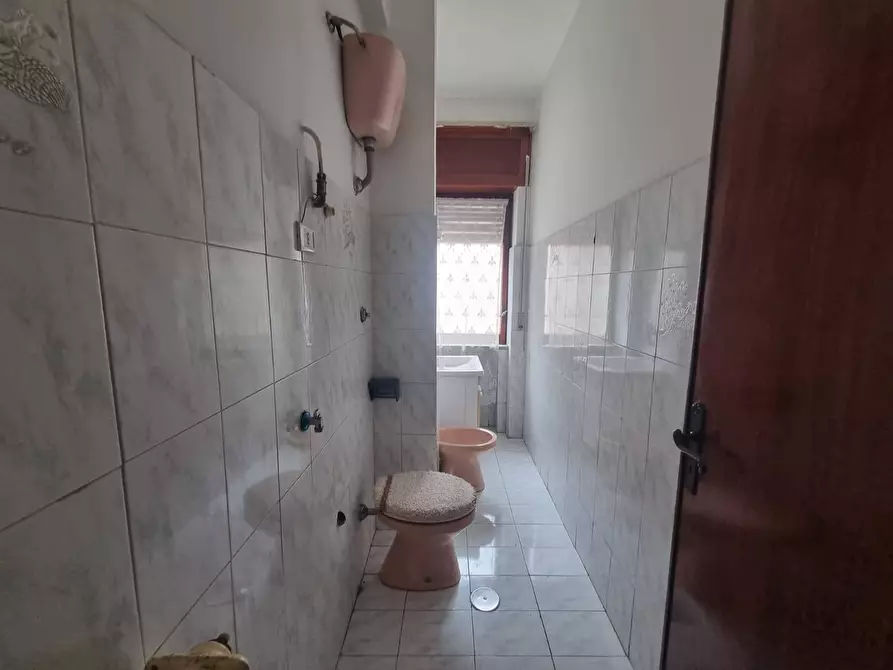 Immagine 21 di Appartamento in vendita  in via pescatori a Avellino