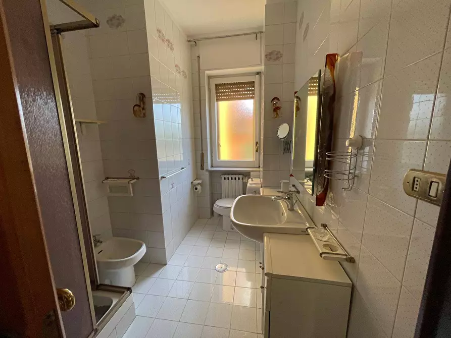 Immagine 20 di Appartamento in vendita  in via rotondi a Avellino