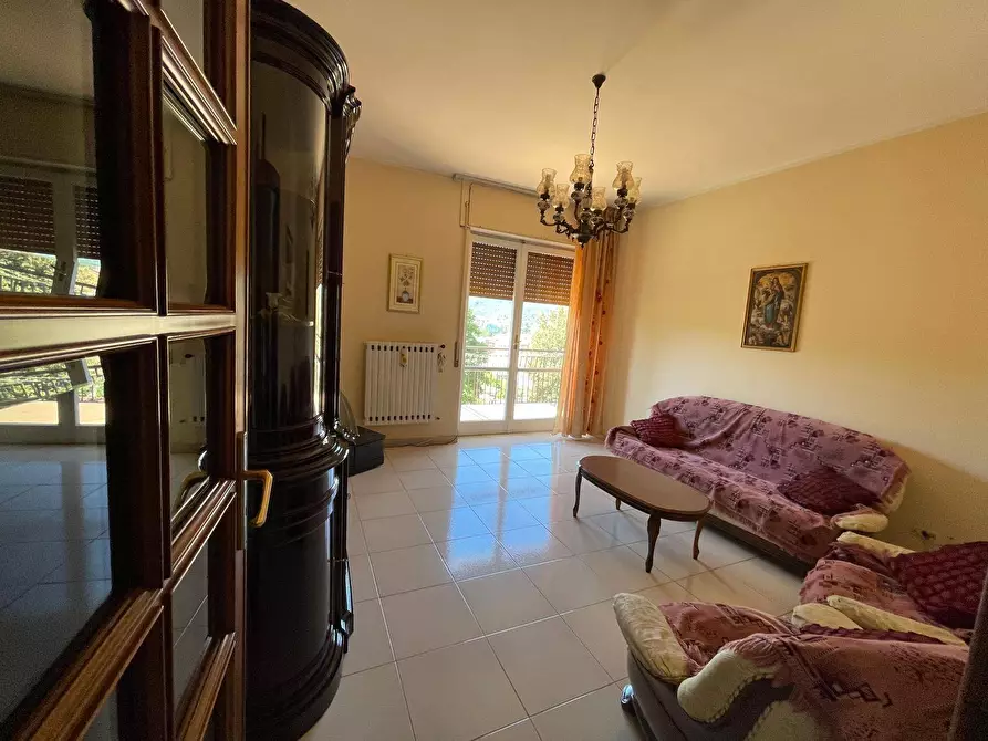 Immagine 21 di Appartamento in vendita  in via rotondi a Avellino