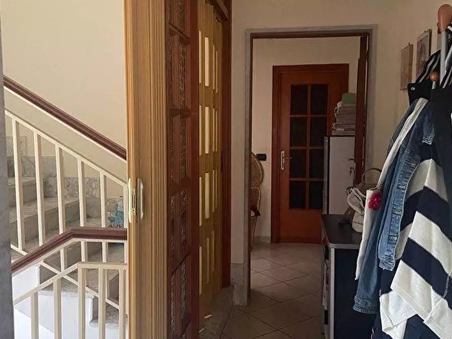 Immagine 1 di Villa in vendita  in VIA AIELLO a Angri