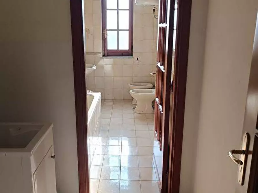 Immagine 29 di Villa in vendita  in VIA AIELLO a Angri