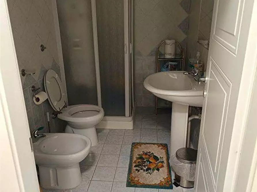 Immagine 3 di Locale commerciale in affitto  in VIA ABIGNANTE a Sarno