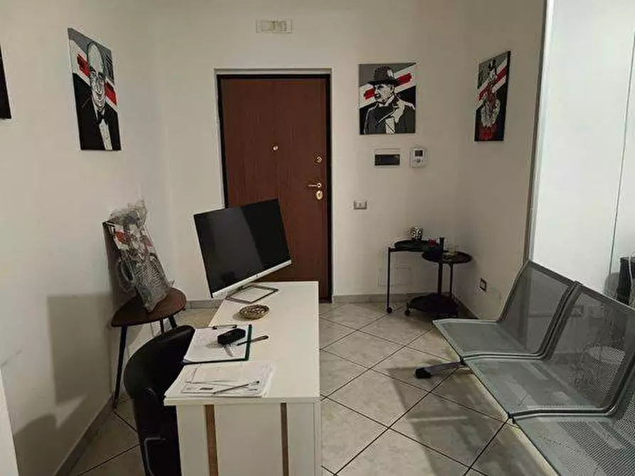 Immagine 6 di Locale commerciale in affitto  in VIA ABIGNANTE a Sarno