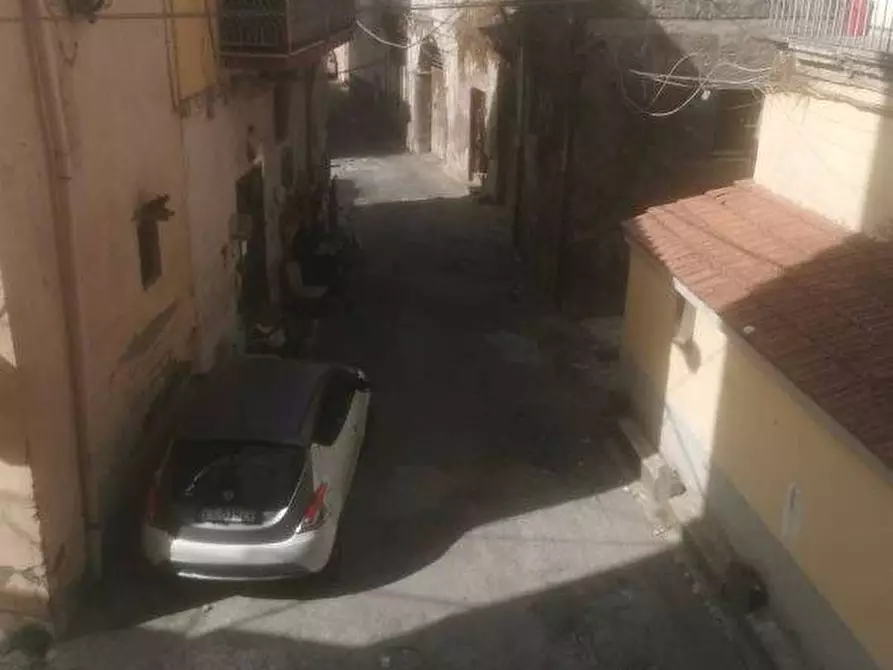 Immagine 10 di Locale commerciale in vendita  in VIA AMENDOLA a Pagani