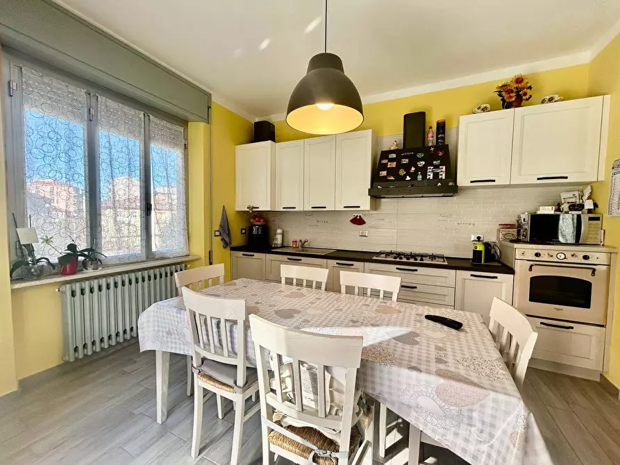 Immagine 12 di Appartamento in vendita  in CORSO MARTIRI DELLA LIBERTA' a Cairo Montenotte