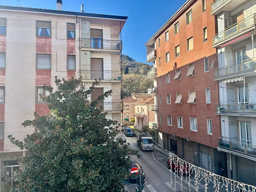 Immagine 1 di Appartamento in vendita  in CORSO MARTIRI DELLA LIBERTA' a Cairo Montenotte