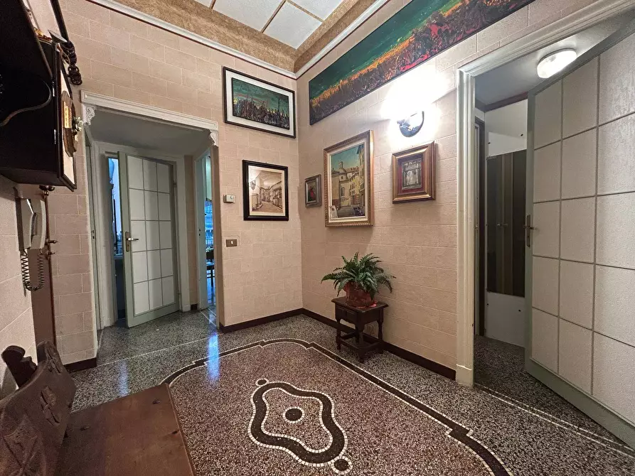 Immagine 15 di Appartamento in vendita  in VIA SAN LORENZO a Savona