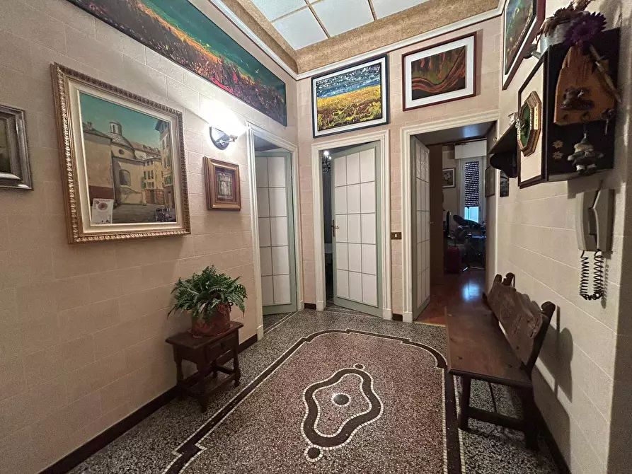 Immagine 9 di Appartamento in vendita  in VIA SAN LORENZO a Savona