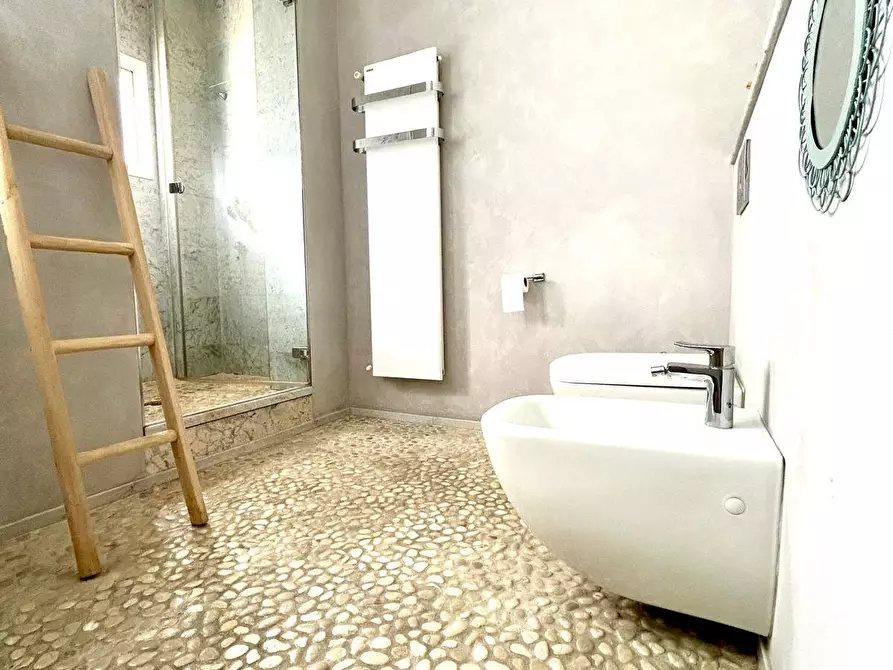 Immagine 27 di Appartamento in vendita  in Via Orazio Grassi a Savona