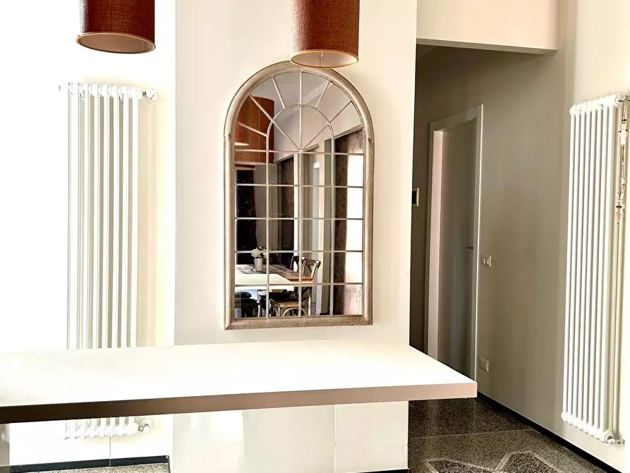 Immagine 15 di Appartamento in vendita  in Via Orazio Grassi a Savona