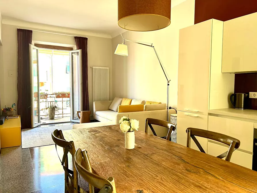 Immagine 18 di Appartamento in vendita  in Via Orazio Grassi a Savona