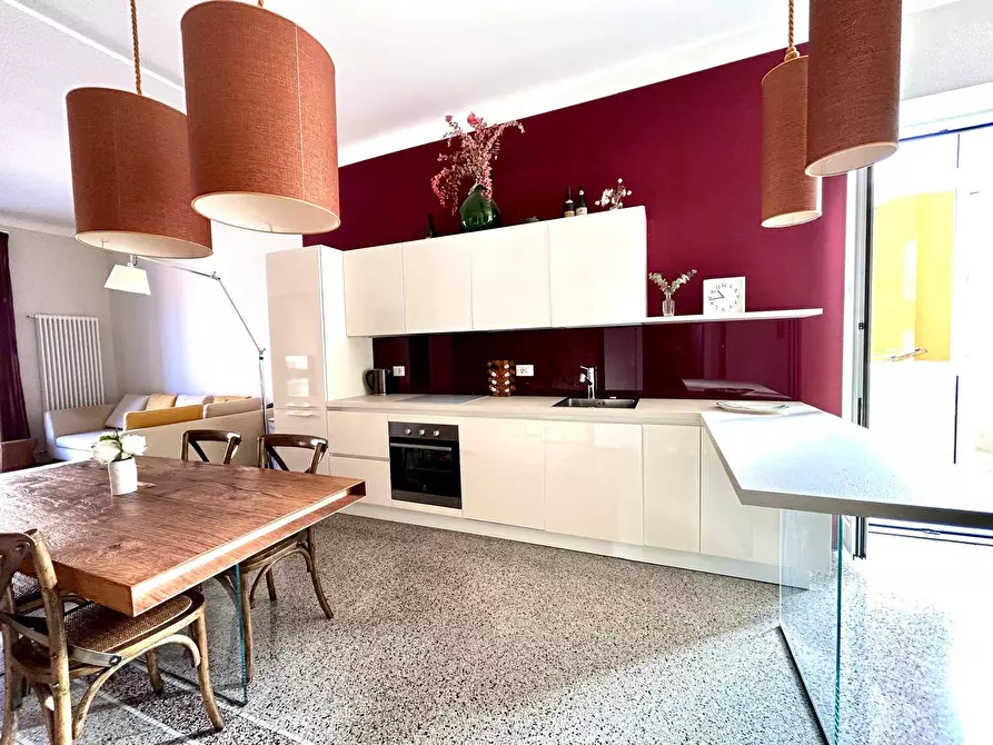 Immagine 19 di Appartamento in vendita  in Via Orazio Grassi a Savona