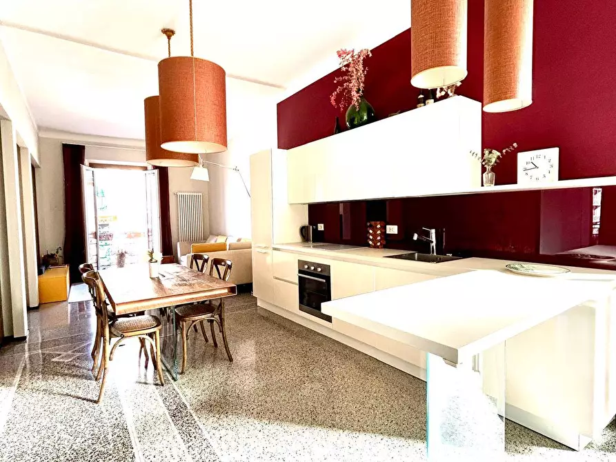 Immagine 21 di Appartamento in vendita  in Via Orazio Grassi a Savona