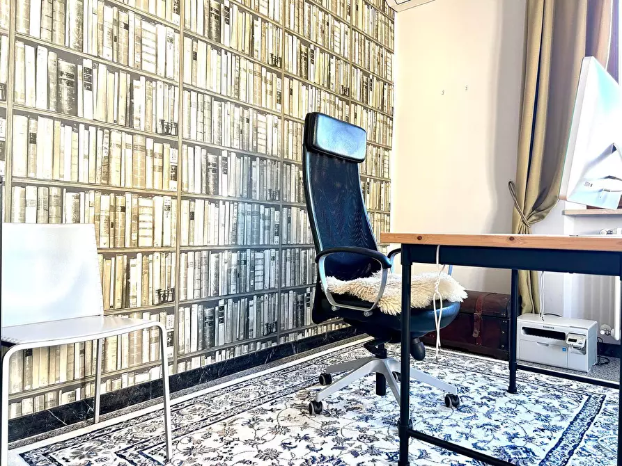 Immagine 24 di Appartamento in vendita  in Via Orazio Grassi a Savona