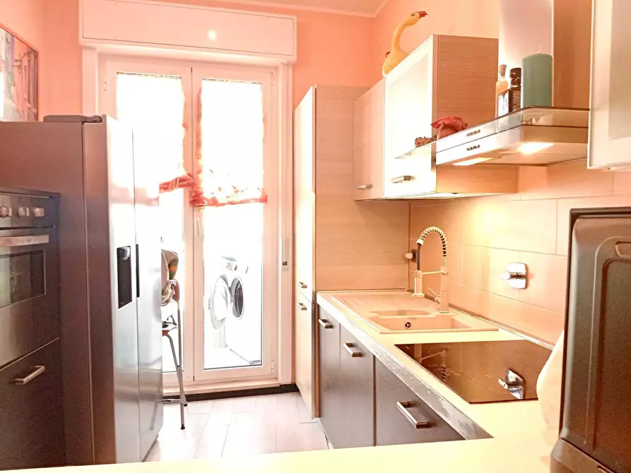 Immagine 8 di Appartamento in vendita  in Via Argentina Altobelli a Savona