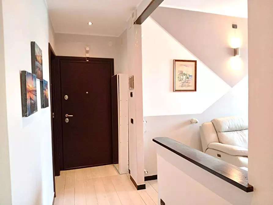 Immagine 4 di Appartamento in vendita  in Via Argentina Altobelli a Savona