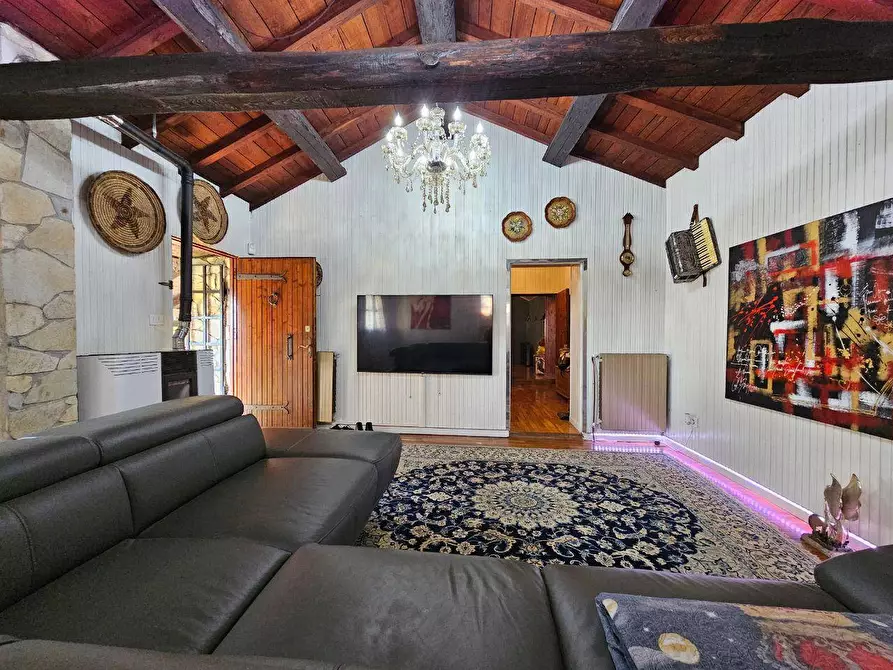 Immagine 3 di Rustico / casale in vendita  in Via Paleologo a Altare