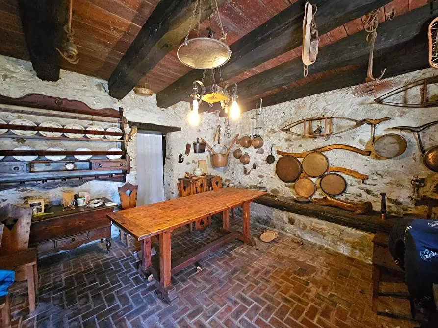 Immagine 27 di Rustico / casale in vendita  in Via Paleologo a Altare