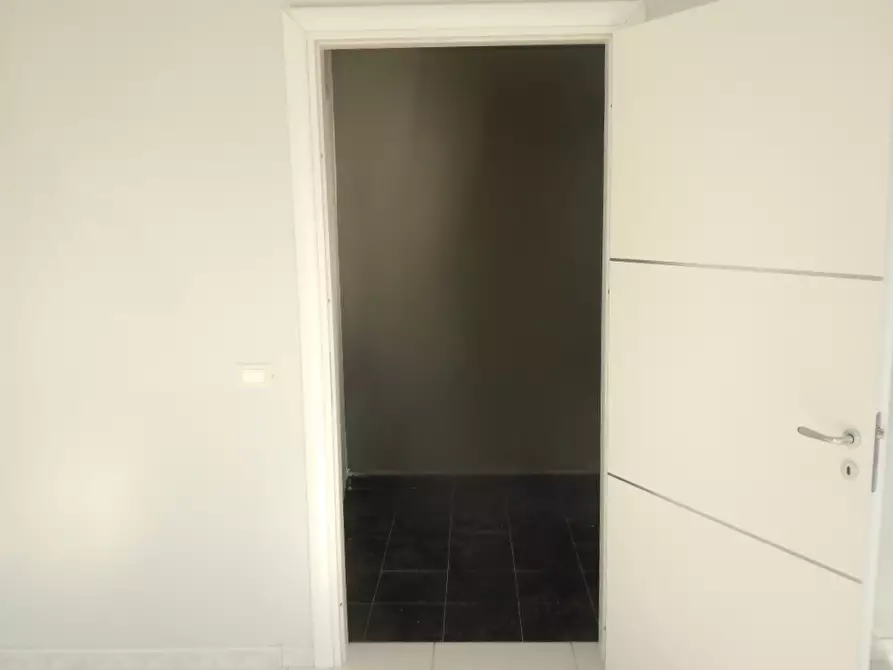 Immagine 6 di Ufficio in affitto  in Viale Magna Grecia a Catanzaro