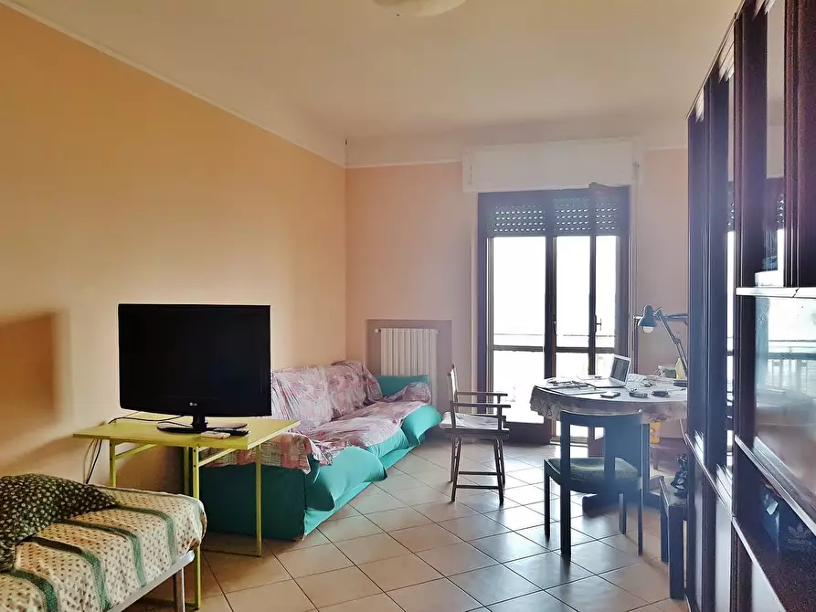 Immagine 5 di Appartamento in affitto  in Via Lungomare a Catanzaro