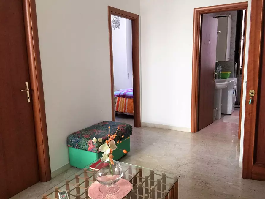 Immagine 2 di Camera in affitto  in Vico Iii Del Commercio a Catanzaro