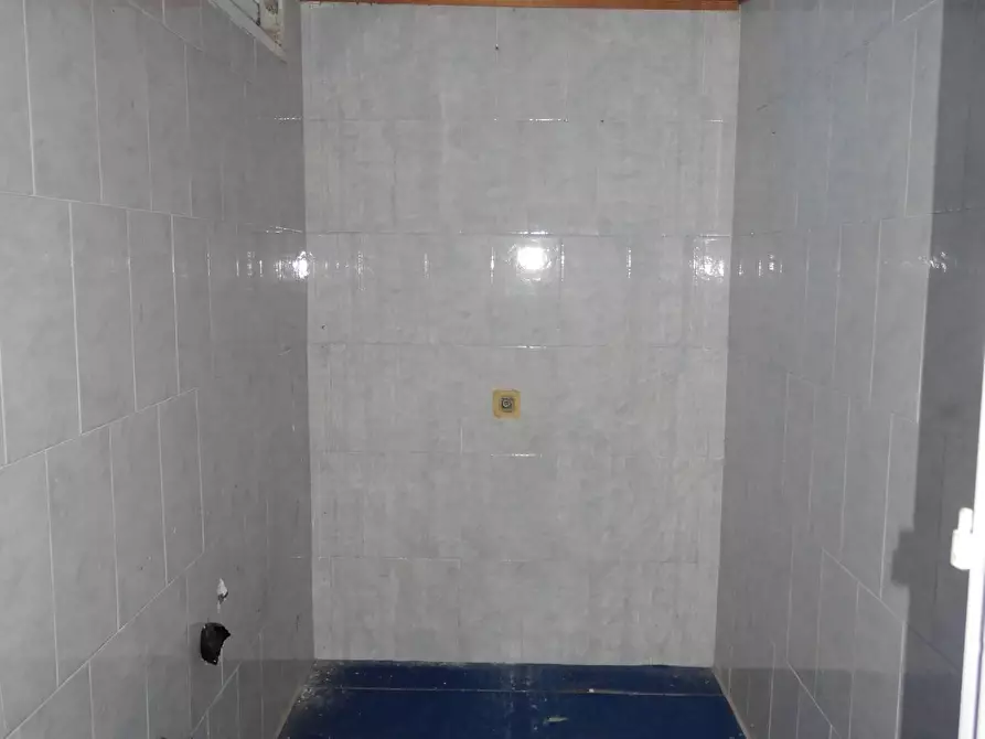 Immagine 4 di Magazzino in affitto  in via Schipani a Catanzaro