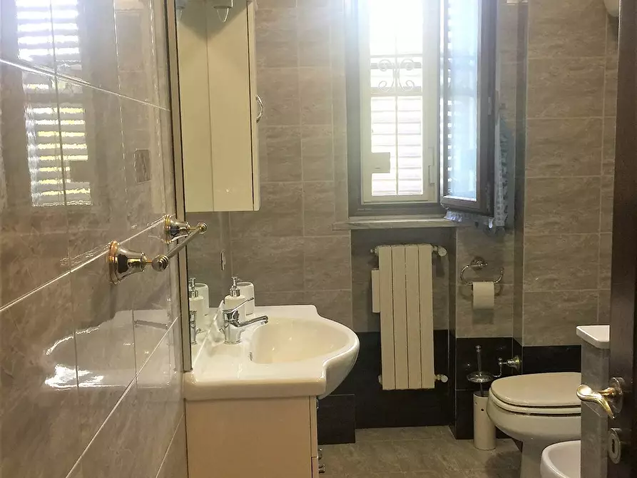 Immagine 15 di Appartamento in affitto  in Via Colombo Cristoforo a Catanzaro