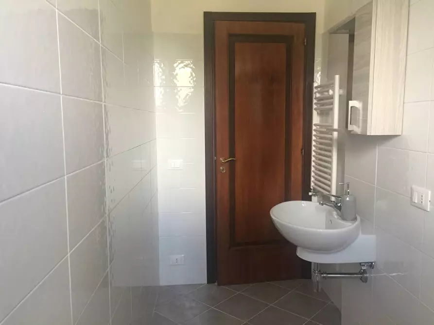 Immagine 18 di Appartamento in affitto  in Via Colombo Cristoforo a Catanzaro