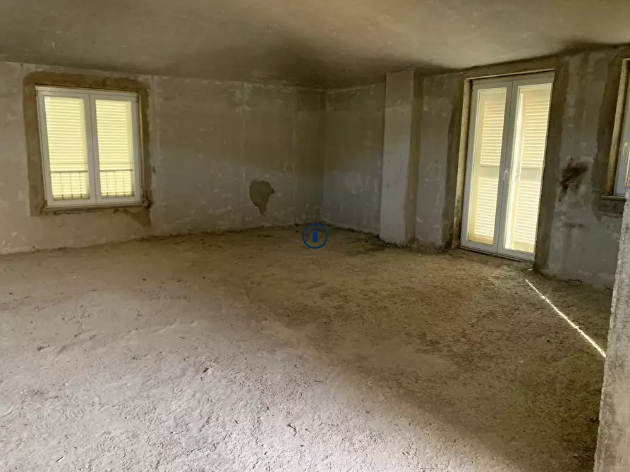 Immagine 9 di Appartamento in vendita  in Via Dei Giardini Reali a Caserta