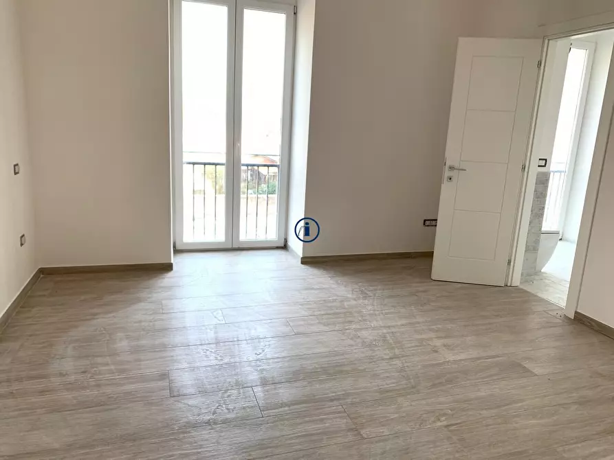 Immagine 20 di Appartamento in vendita  in Via Dei Giardini Reali a Caserta