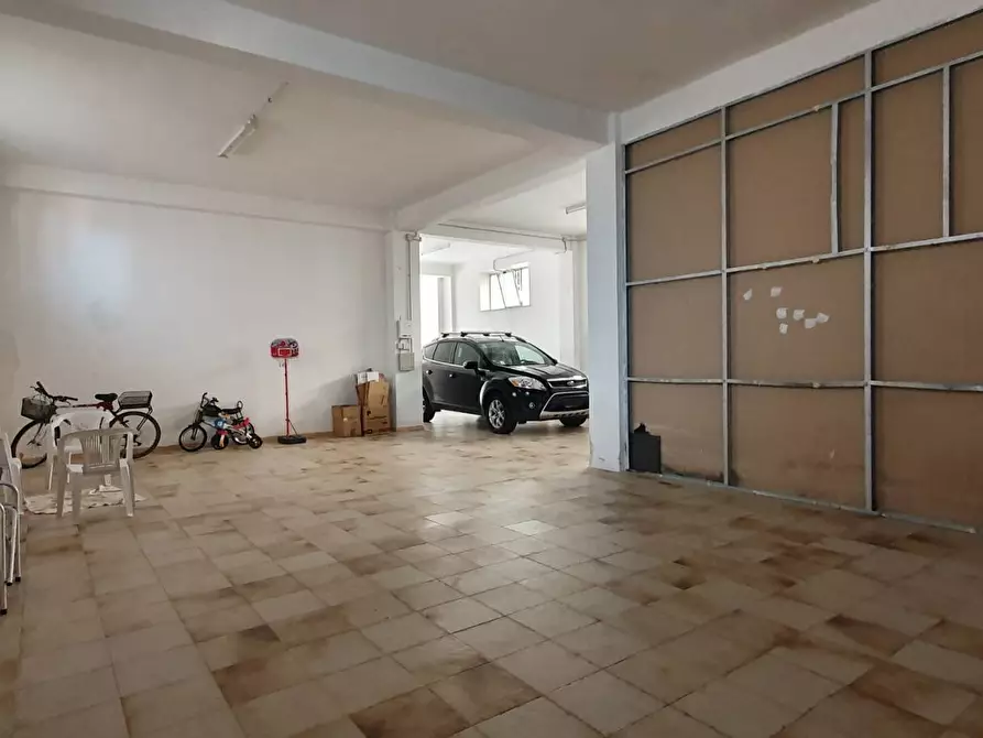 Immagine 3 di Magazzino in affitto  in trav VIII viale Crotone a Catanzaro
