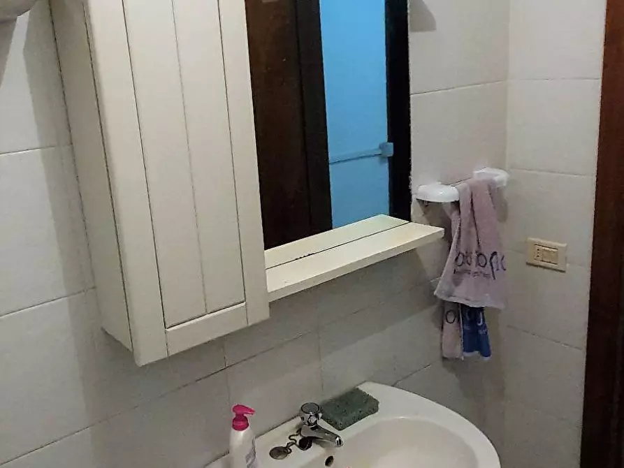 Immagine 4 di Magazzino in affitto  in trav VIII viale Crotone a Catanzaro