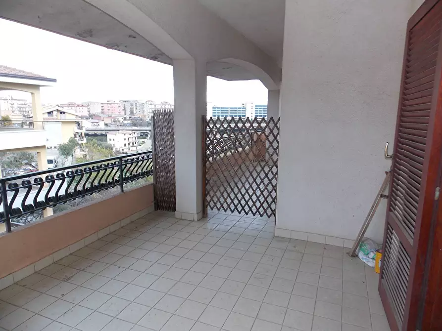 Immagine 9 di Appartamento in affitto  in VIA B. da Seminara a Catanzaro
