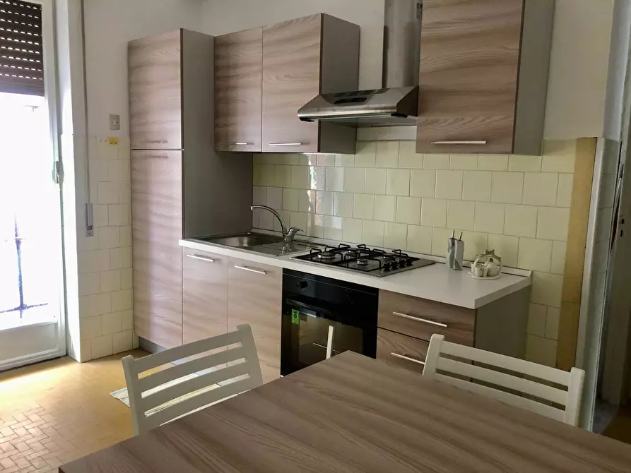 Immagine 8 di Camera in affitto  in via Cantafio a Catanzaro