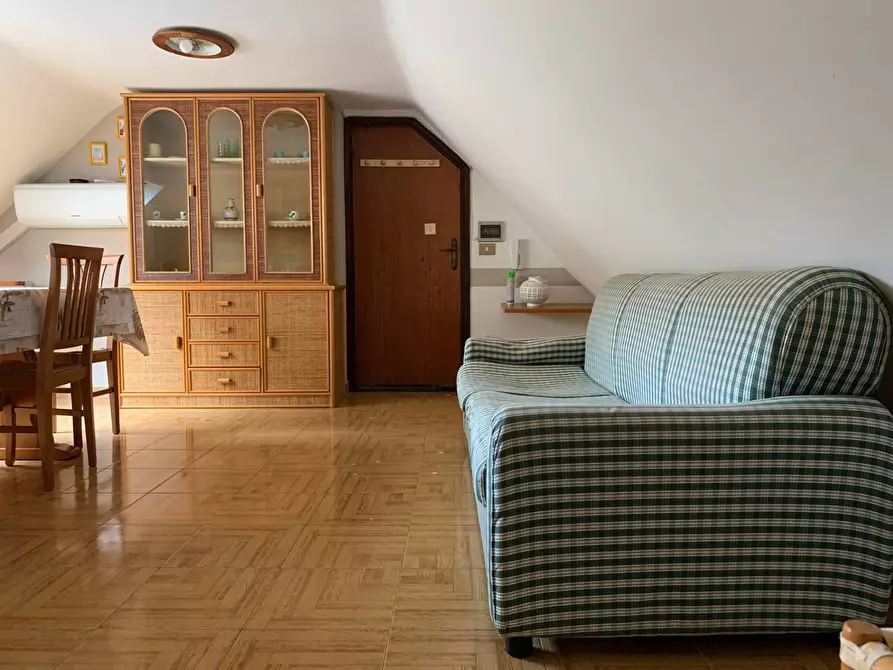 Immagine 1 di Appartamento in affitto  in Via Lipari a Catanzaro